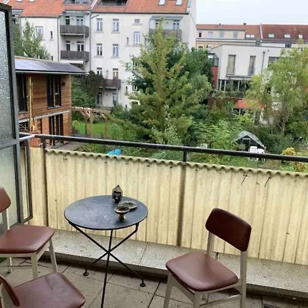 Live Easy With Balcony,netflix, Quiet, Close To Football Stadium, Direct Train Connection, Espresso Maker Apartmán *