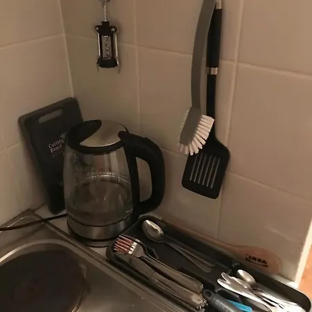 Live Easy With Balcony,netflix, Quiet, Close To Football Stadium, Direct Train Connection, Espresso Maker