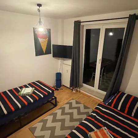Easy Living Balcony Suite: Football Proximity & Netflix Apartment Leipzig